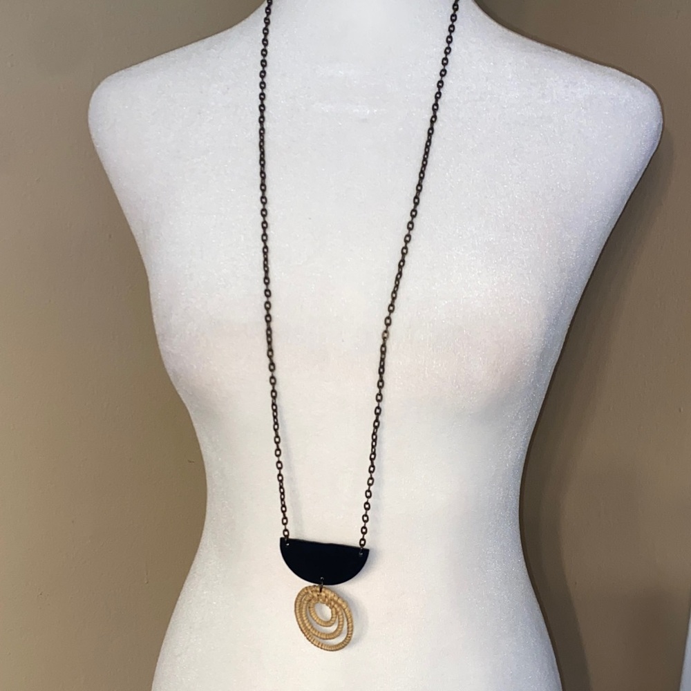 NWOT Boutique Boho Long Fashion Chain Necklace